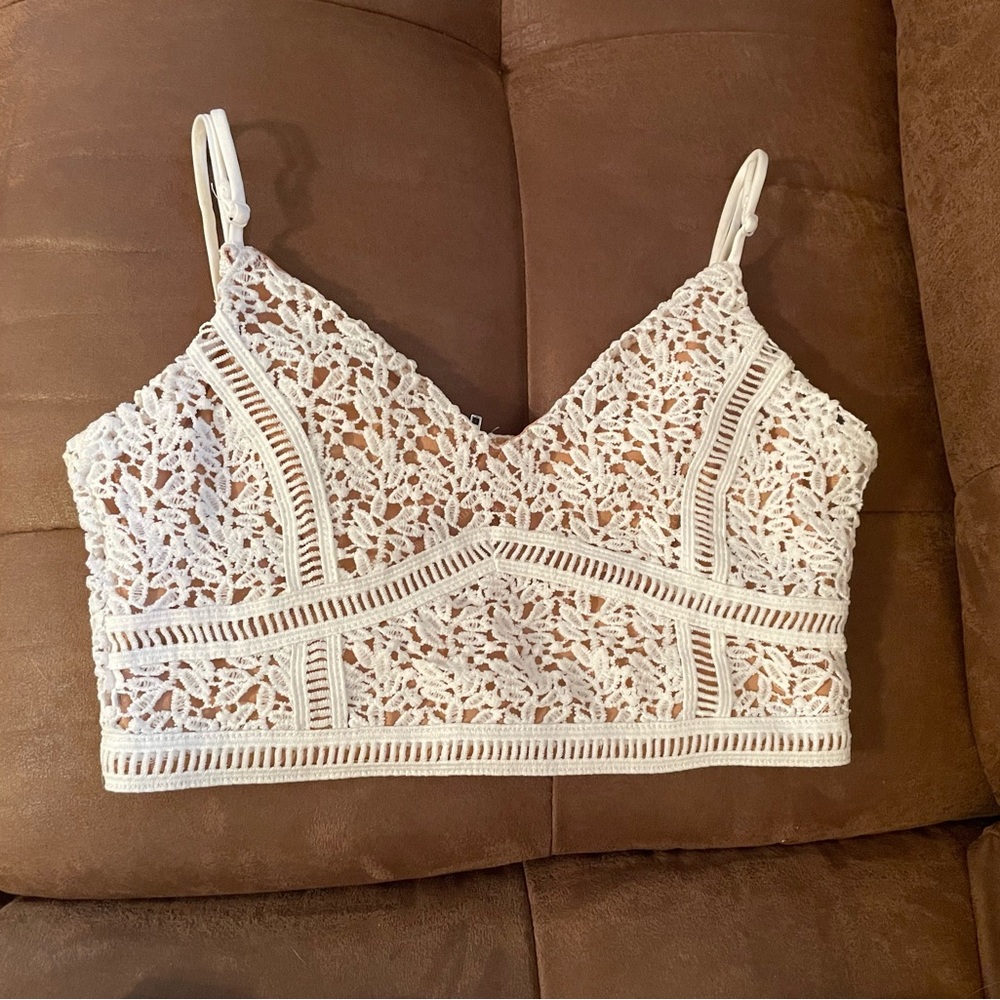 Kendal & Kylie 2pc Knit Crop Top and Skirt sz small - Picture 5 of 6